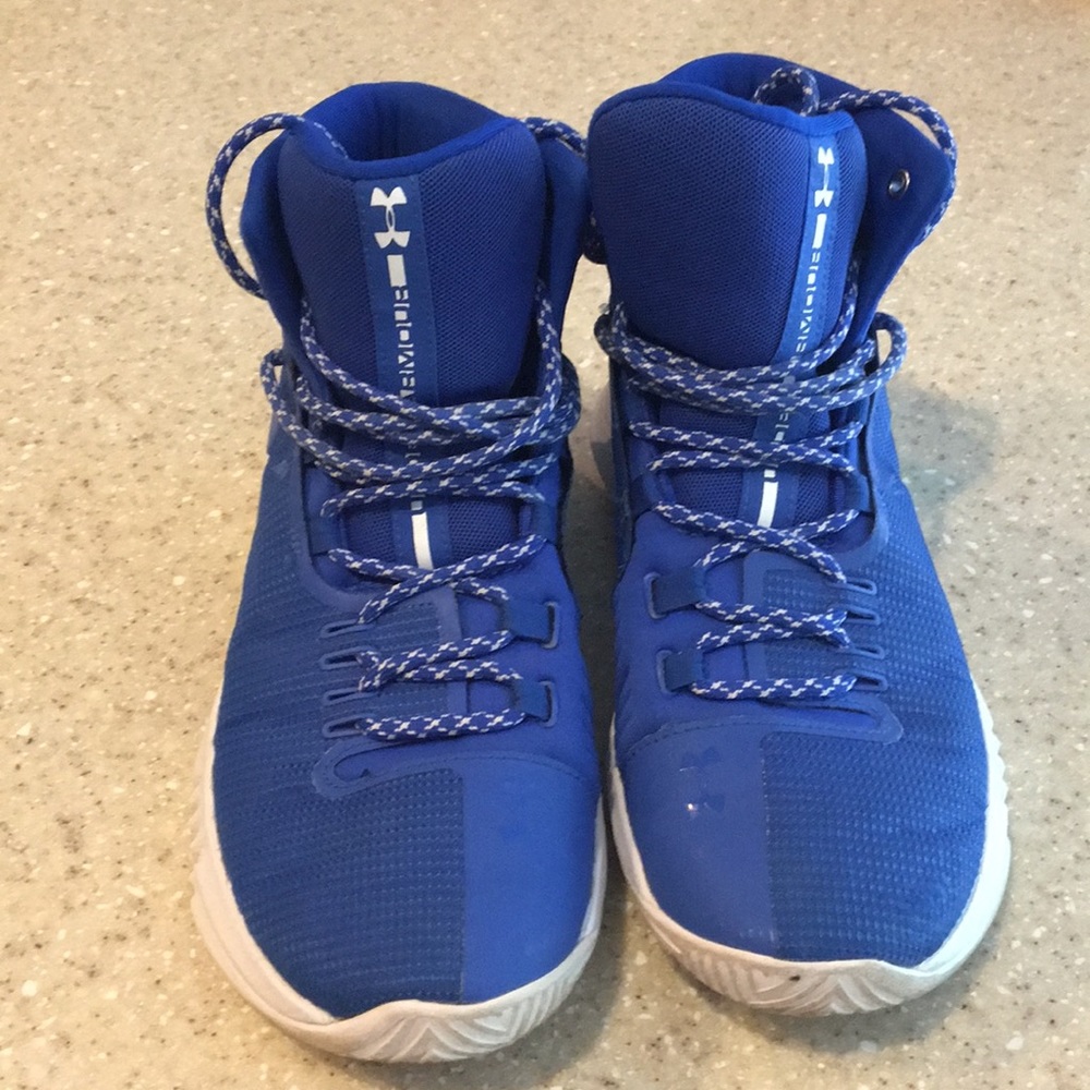 Under Amour Basketball Shoe Men’s Size 7.5